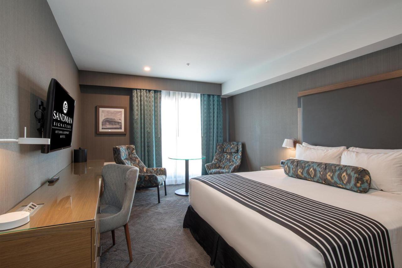 Sandman Signature Ottawa Airport Hotel מראה חיצוני תמונה
